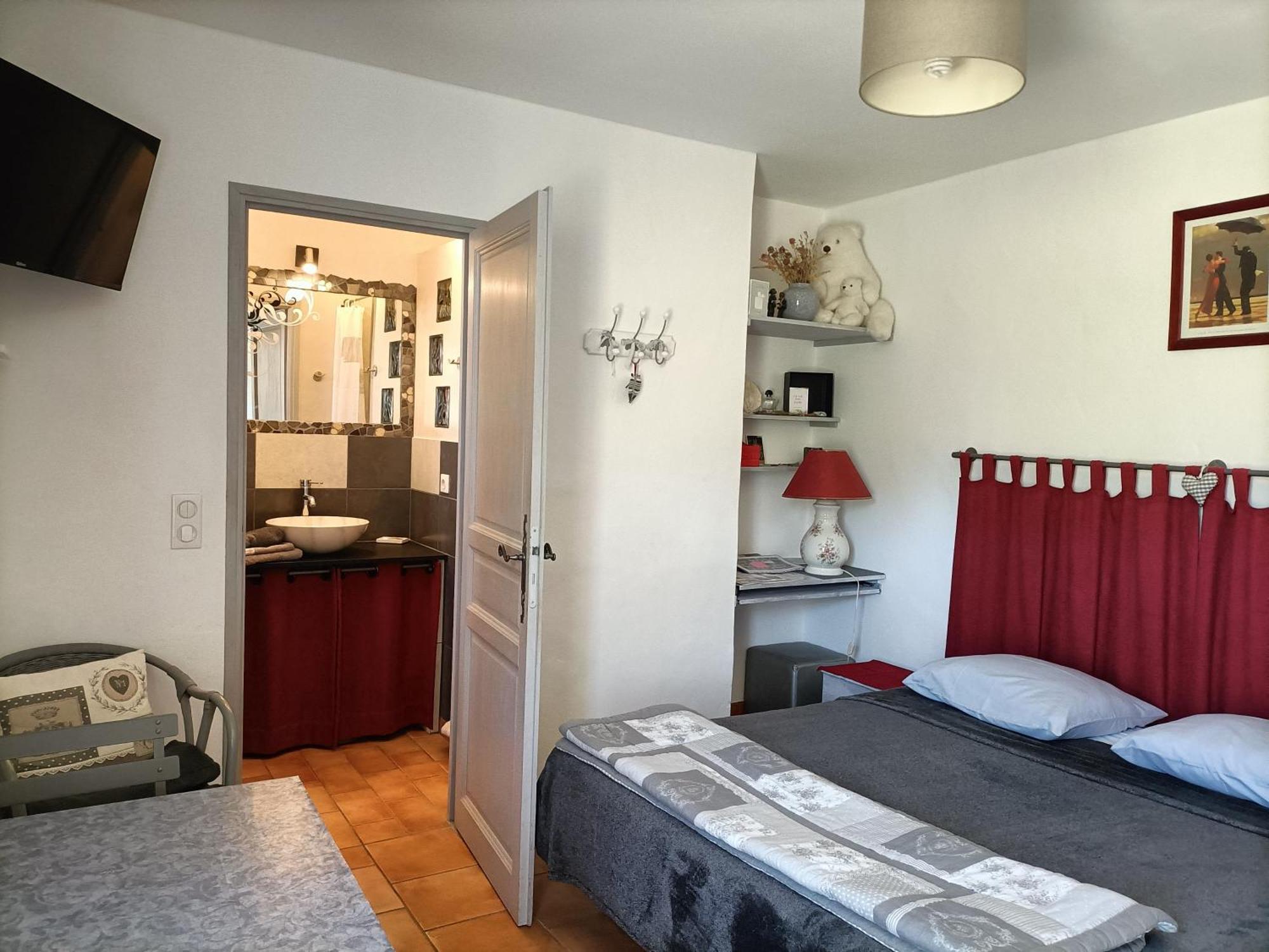 Le Fare Tchanque Location 2 Pers, Park Gratuit Sur Place Cavaillon Exterior photo